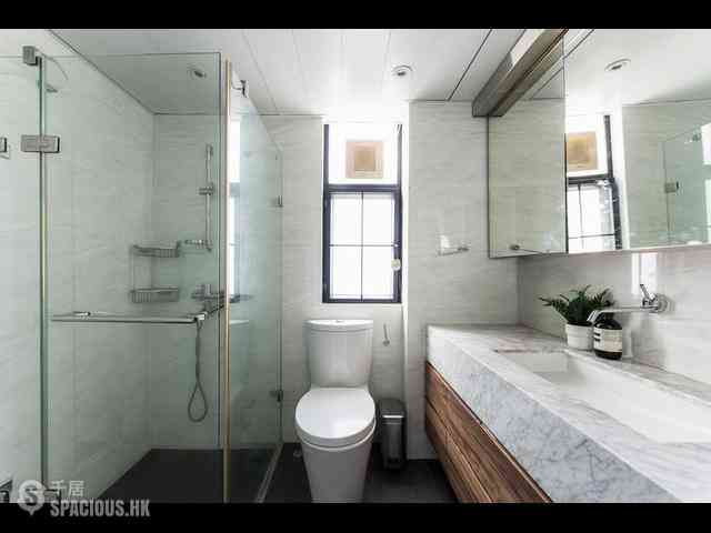 Mid Levels West - Rowen Court 07