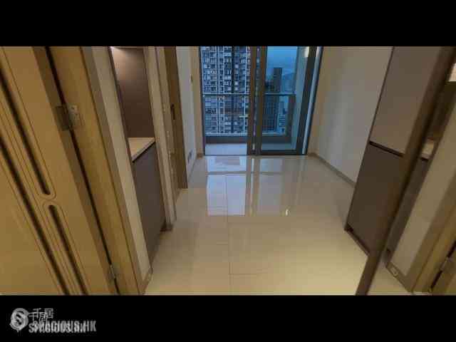 Sai Ying Pun - Upper Manor 01