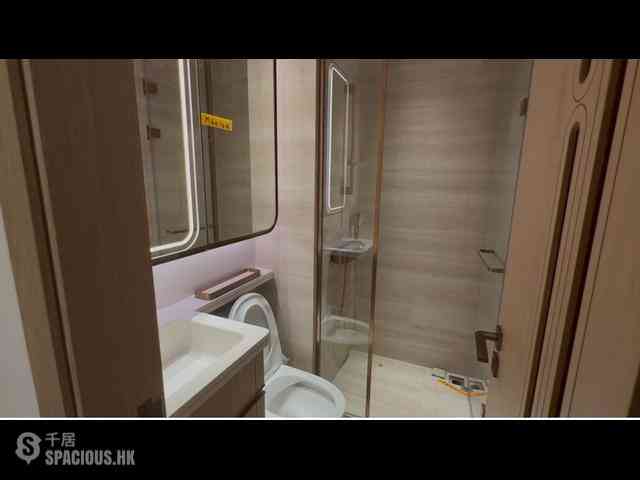 Sai Ying Pun - Upper Manor 07