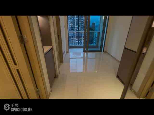 Sai Ying Pun - Upper Manor 01