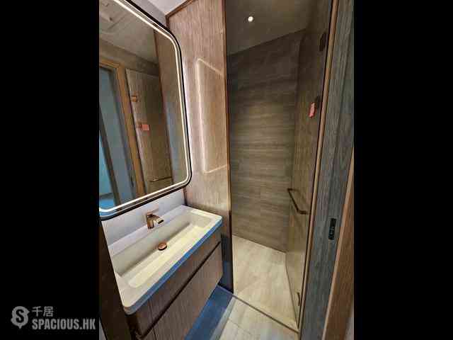 Sai Ying Pun - Upper Manor 10