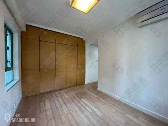Mid Levels Central - Goldwin Heights 11