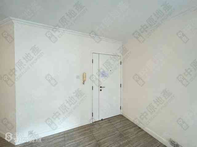 Mid Levels Central - Goldwin Heights 21