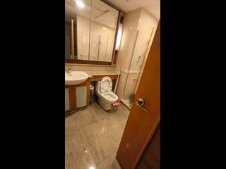 Hung Hom - Royal Peninsula Block 2 06