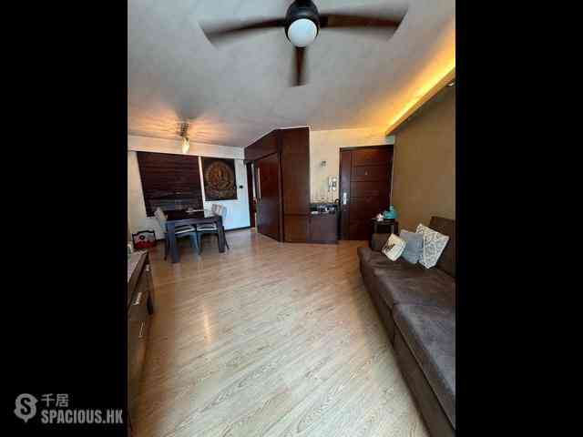 Mid Levels Central - Goldwin Heights 05