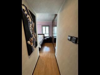 Mid Levels Central - Goldwin Heights 19