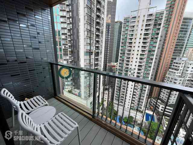 Sai Ying Pun - The Queens 03