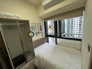 Sai Ying Pun - The Queens 07