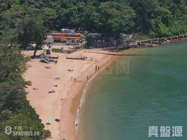 Chung Hom Kok - Coral Villas 03