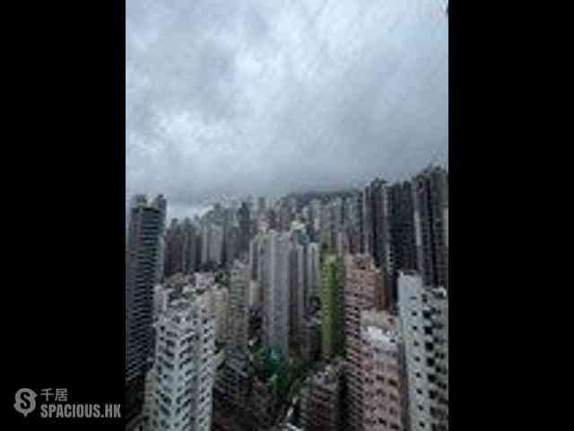 Sai Ying Pun - Des Voeux W Residence 01