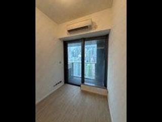 Sai Ying Pun - Des Voeux W Residence 04