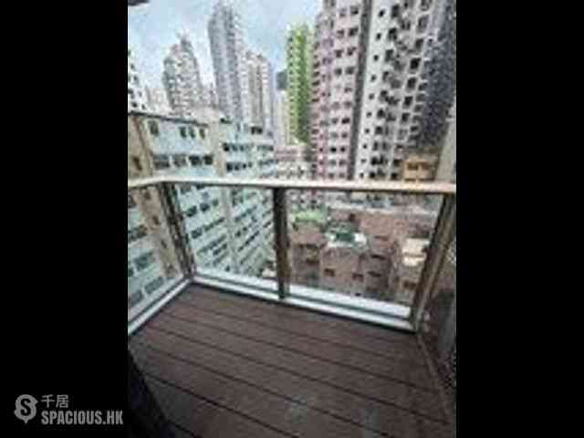 Sai Ying Pun - Des Voeux W Residence 06