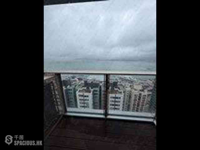 Sai Ying Pun - Des Voeux W Residence 07