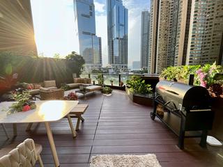 West Kowloon - The Arch 11