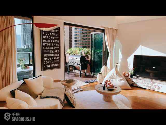 West Kowloon - The Arch 17