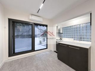 Happy Valley - Village Court 03