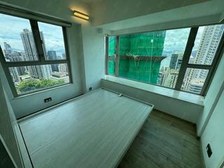 Sai Ying Pun - Centre Place 03