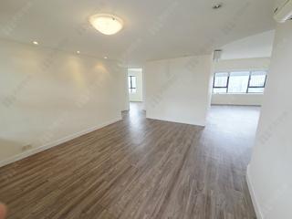 Mid Levels Central - Birchwood Place 05