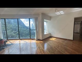 Mid Levels Central - Hillsborough Court 02