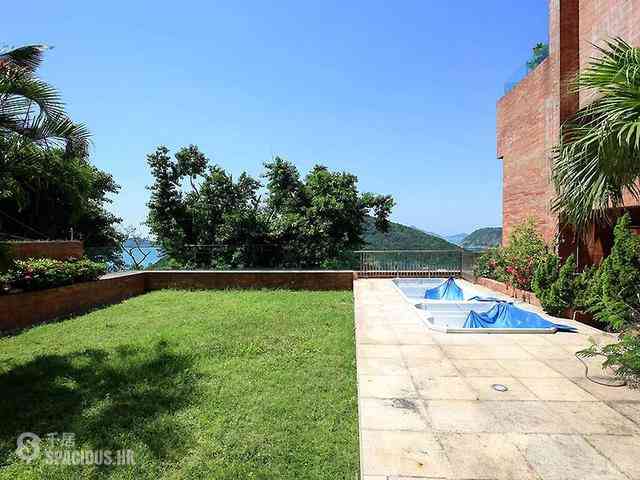Repulse Bay - The Somerset 02