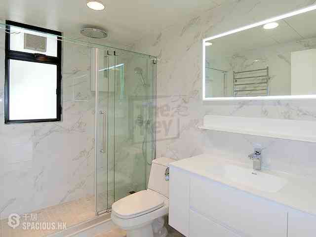 Mid Levels Central - Clovelly Court 08