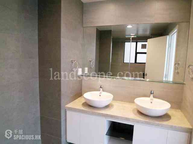 Repulse Bay - Pine Crest 06