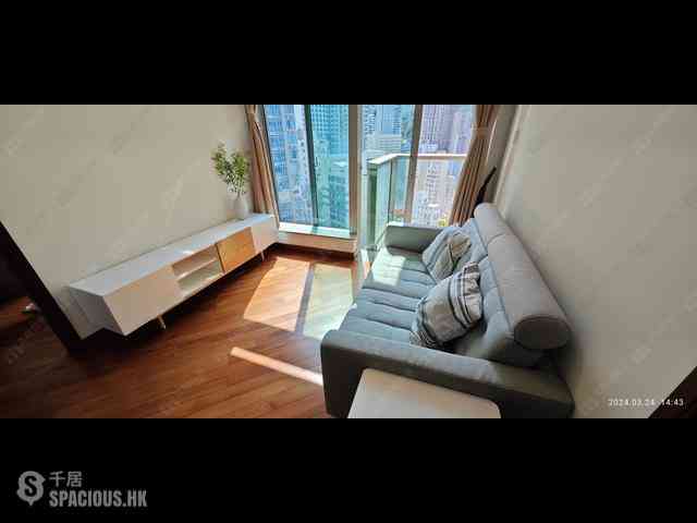 Wan Chai - The Avenue Phase 2 Block 3 04