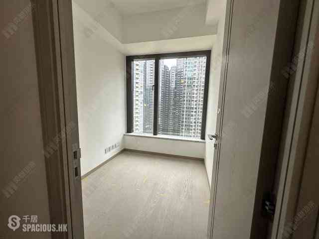 Wong Chuk Hang - The Southside Phase 3B Blue Coast Tower 2A 02