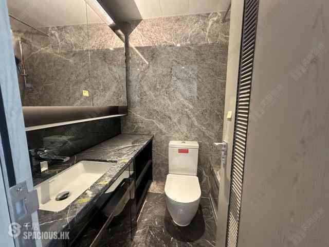 Wong Chuk Hang - The Southside Phase 3B Blue Coast Tower 2A 03