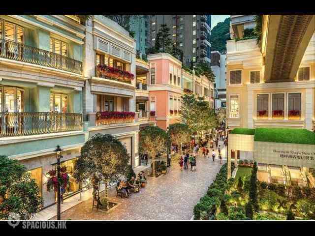 Wan Chai - The Avenue Phase 1 02