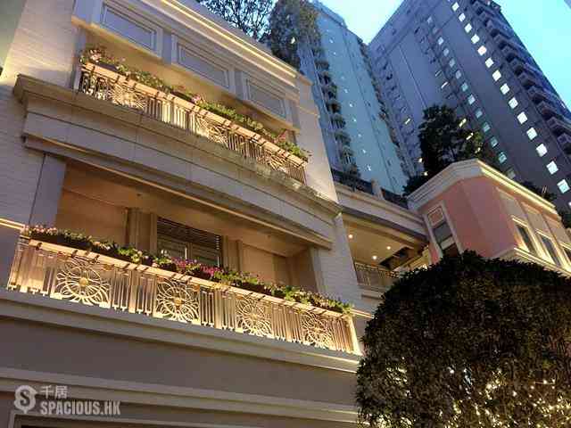 Wan Chai - The Avenue Phase 1 11