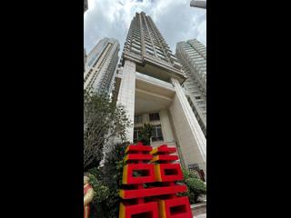 Wan Chai - The Avenue Phase 1 02