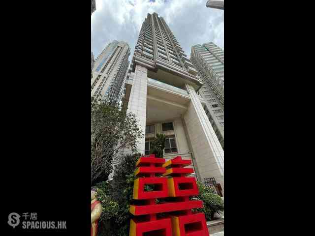 Wan Chai - The Avenue Phase 1 02