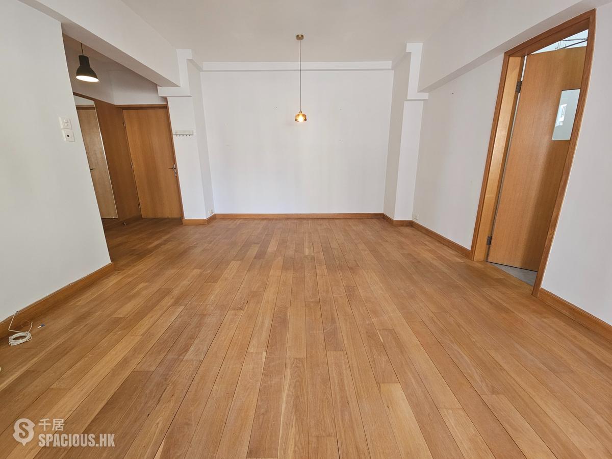 Mid Levels Central - Botanic Terrace Block A 01