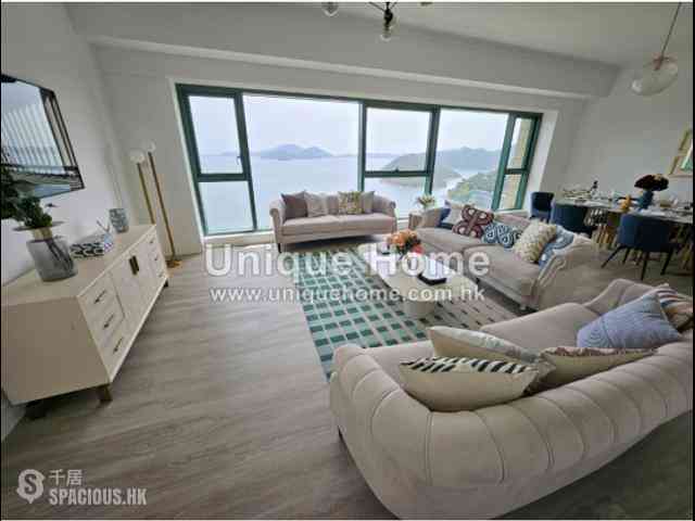 Repulse Bay - Fairmount Terrace 01