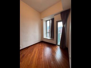 Wan Chai - The Avenue Phase 2 05