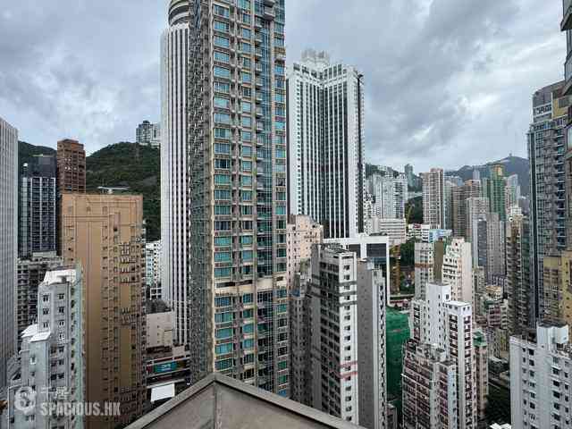 Wan Chai - The Avenue Phase 2 Block 3 02