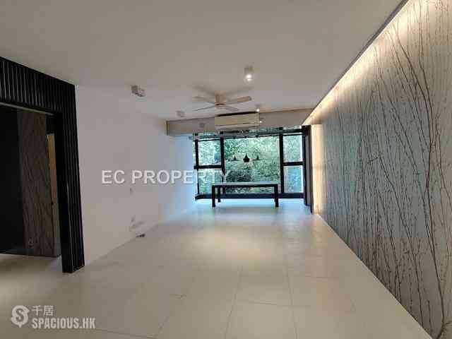 Mid Levels West - Peace Court 01