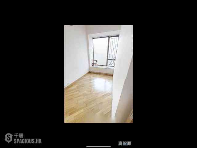 Shek Tong Tsui - Harbour One 03