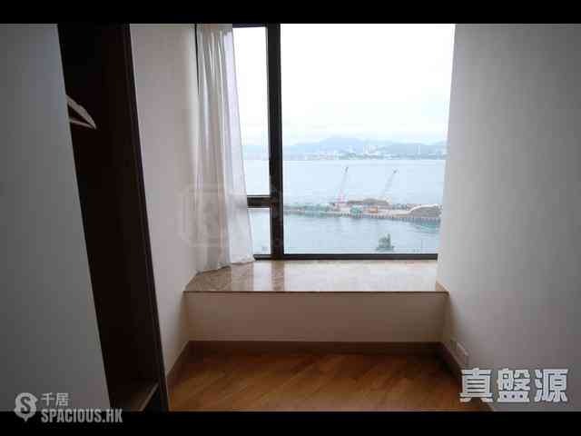Shek Tong Tsui - Harbour One 10