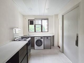 Mid Levels Central - Robinson Garden Apartments Block 3D-3E, Robinson Road 12