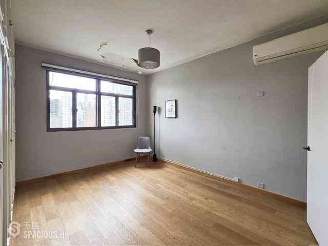 Mid Levels Central - Robinson Garden Apartments Block 3D-3E, Robinson Road 19