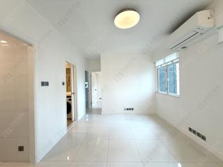Tsuen Wan - On Fung Building 04
