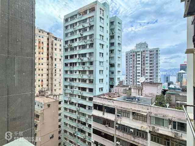 荃灣 - 安豐大廈 18