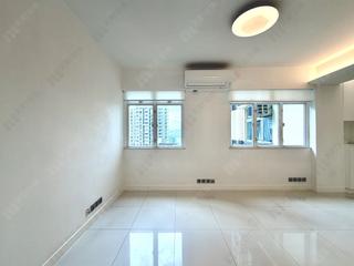 Tsuen Wan - On Fung Building 03