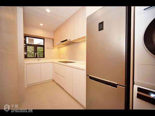 Repulse Bay - Splendour Villa 07