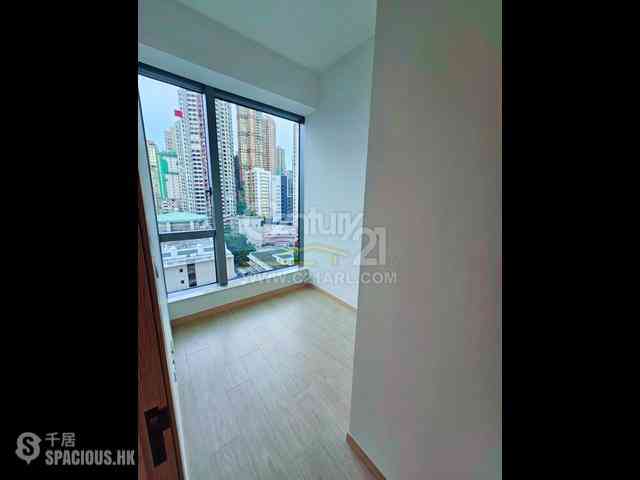 Sai Ying Pun - Upper Manor 08