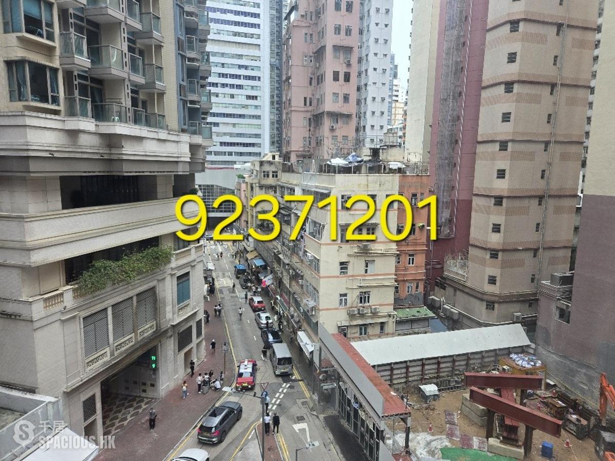 Wan Chai - Fu Yuen Building 01