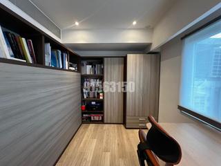 Tai Hang - Yick King Building 08
