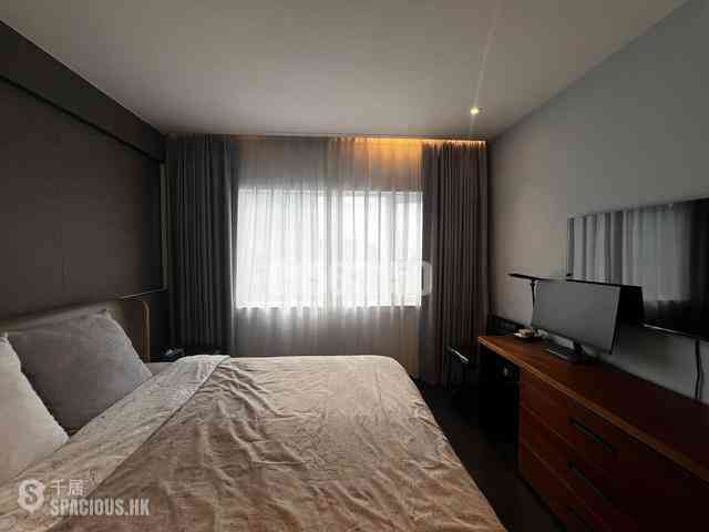 Tai Hang - Yick King Building 04